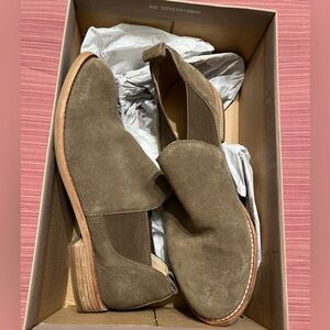 Women’s Brown Suede Ankle Boots